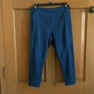 Zyia Light n Tight Hi-Rise Capri